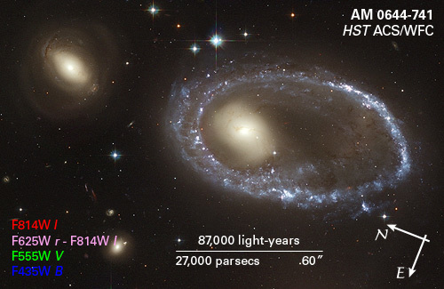 Blue Stars Ring Nucleus of Galaxy AM 0644-741 - NASA Science